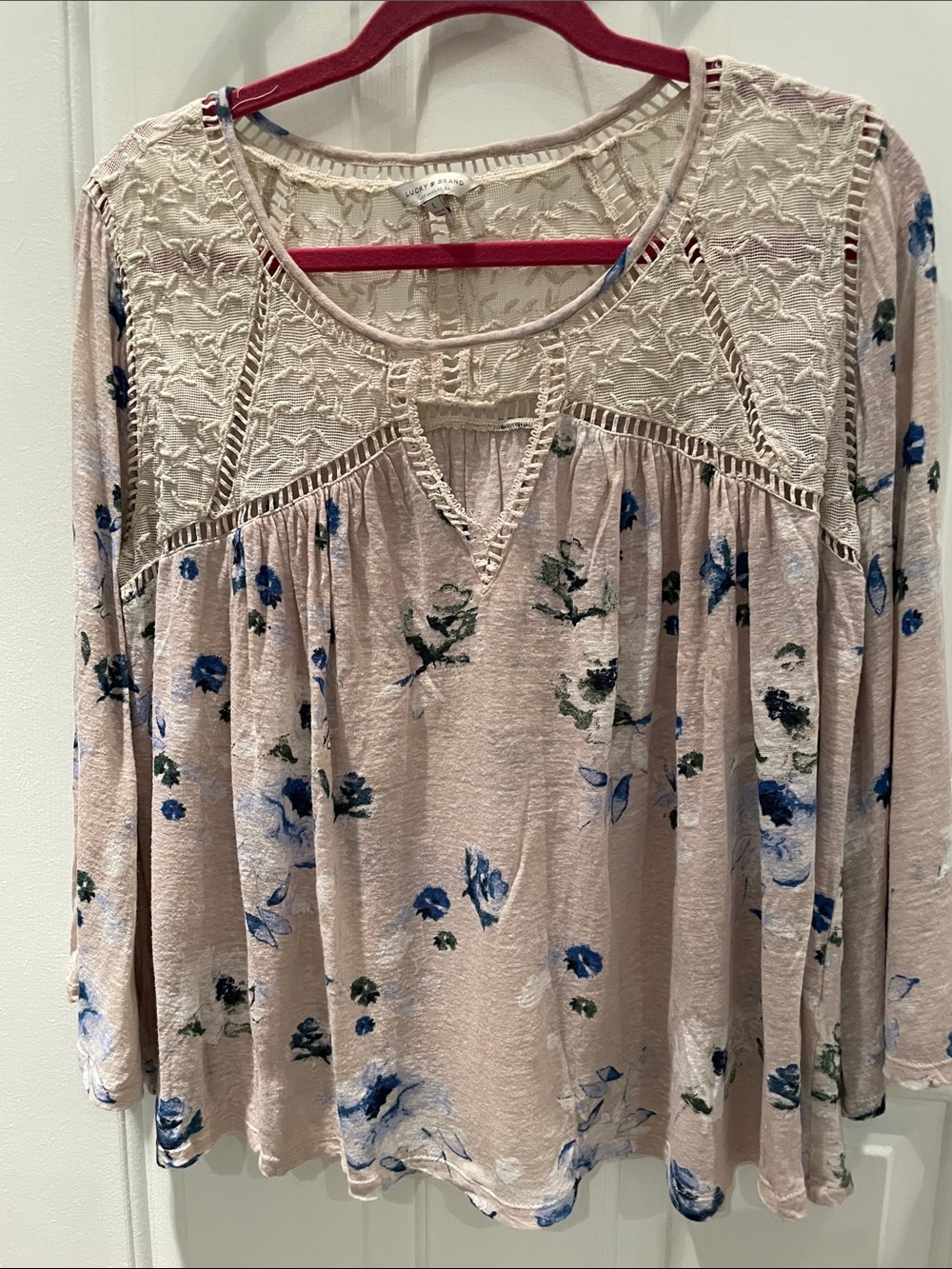 Lace/Crocheted Yoke Blouse in Light Taupe with Blue Floral Print Size L